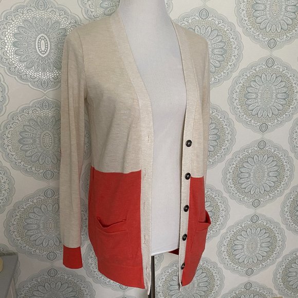 Button Down Sweater w/ Heart Detail - Picture 5 of 8